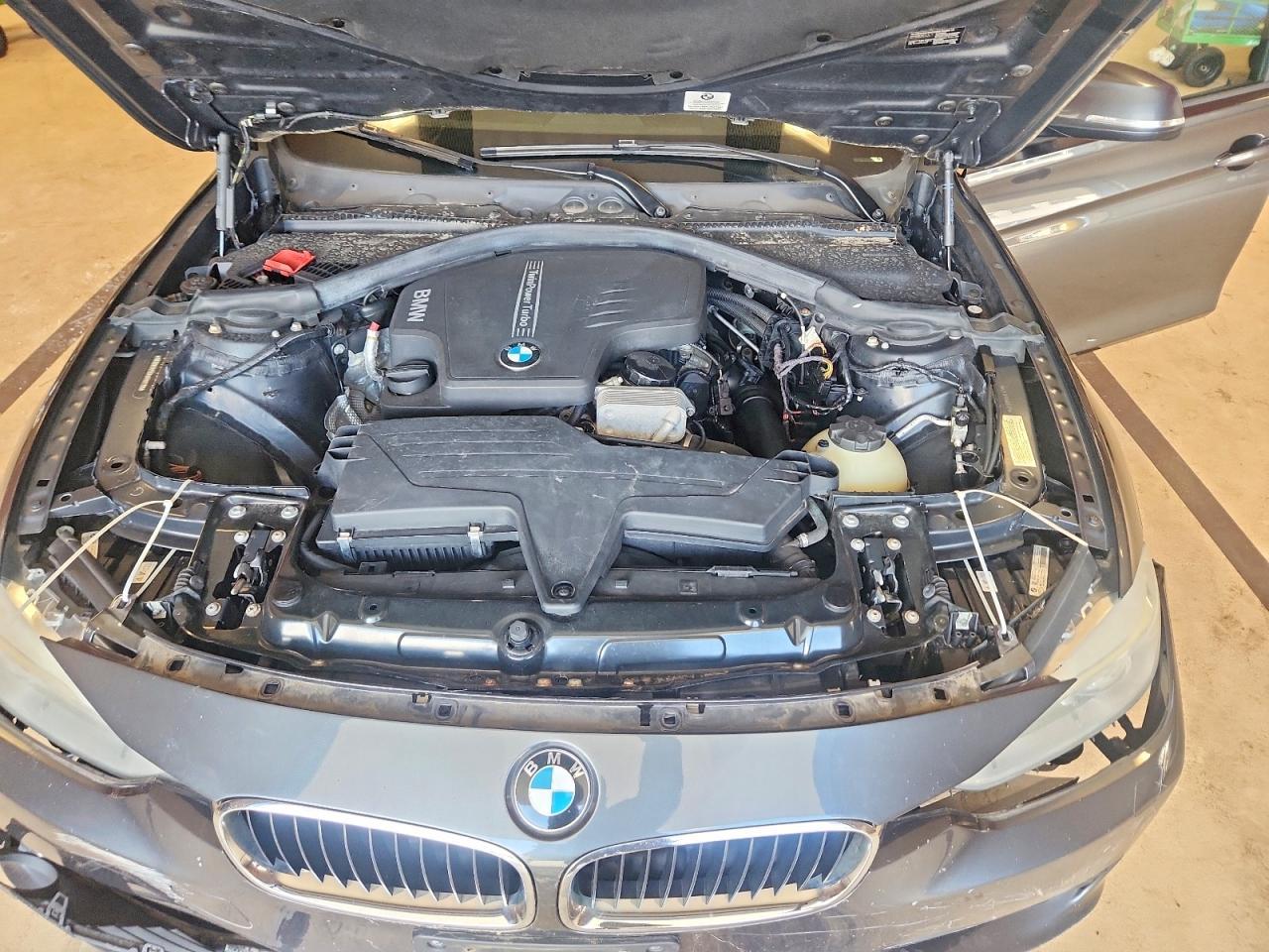 2013 BMW Seria 3 328i - zdjęcie 11