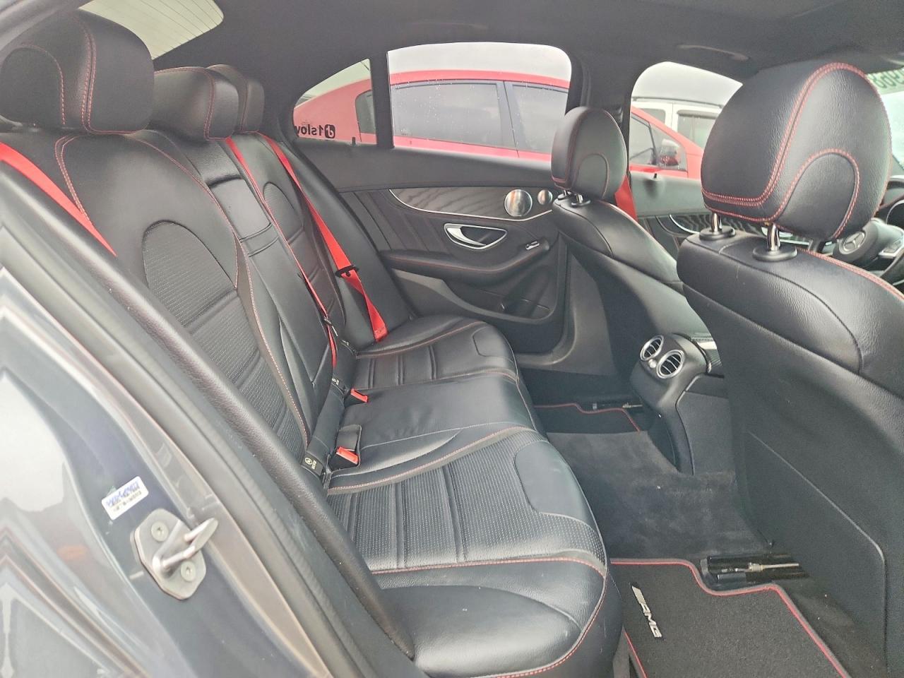 2017 Mercedes-Benz Klasa C - zdjęcie 10