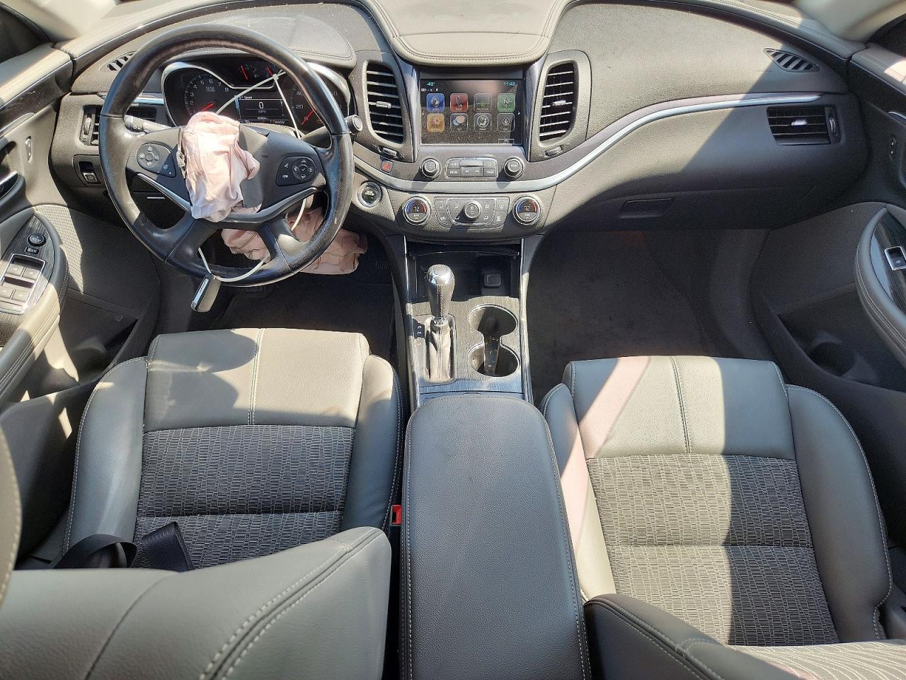 2019 Chevrolet Impala Lt - zdjęcie 8