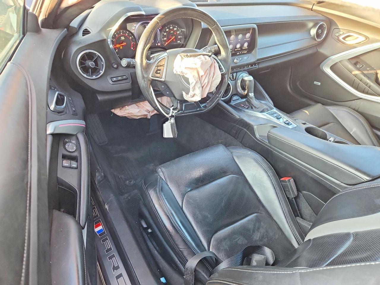 2019 Chevrolet Camaro Lt - zdjęcie 8