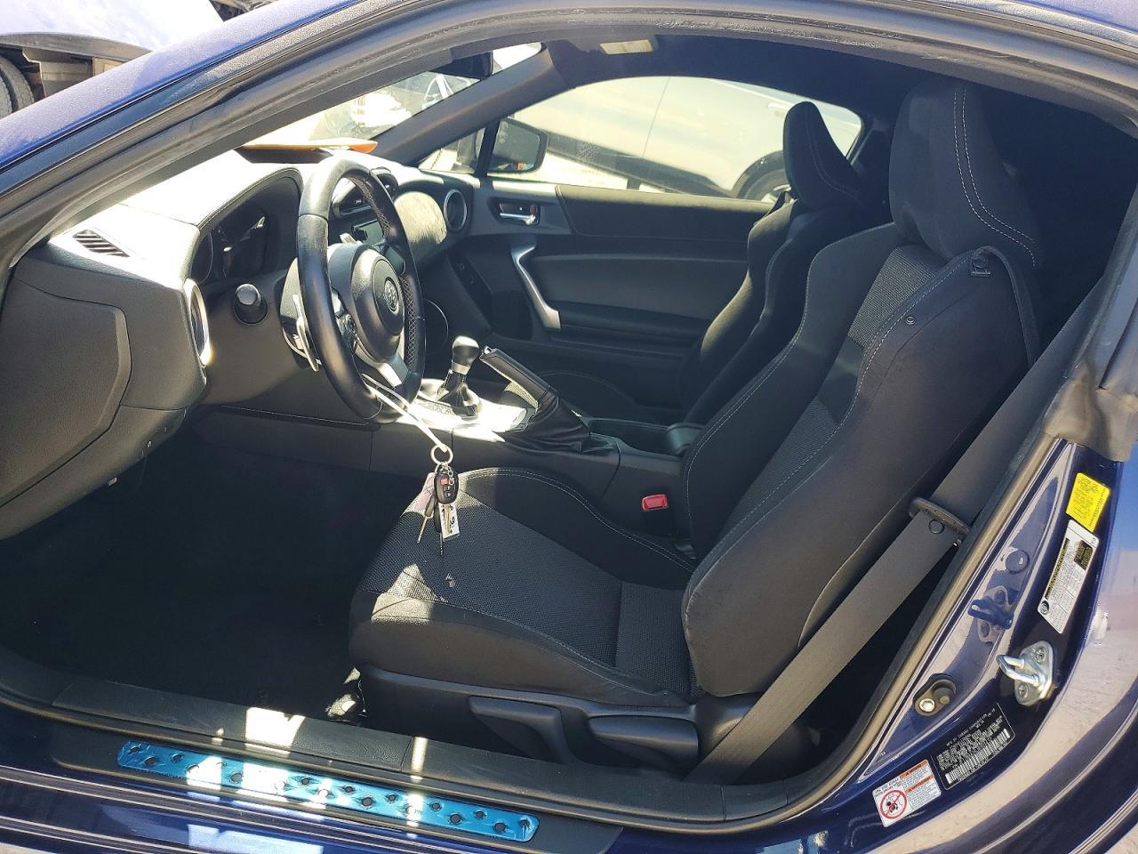 2018 Toyota 86 Base - zdjęcie 7