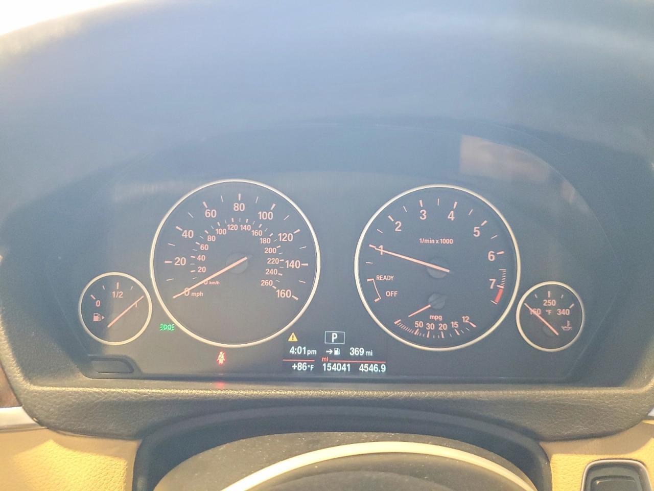 2015 BMW 320 I xDrive - zdjęcie 9