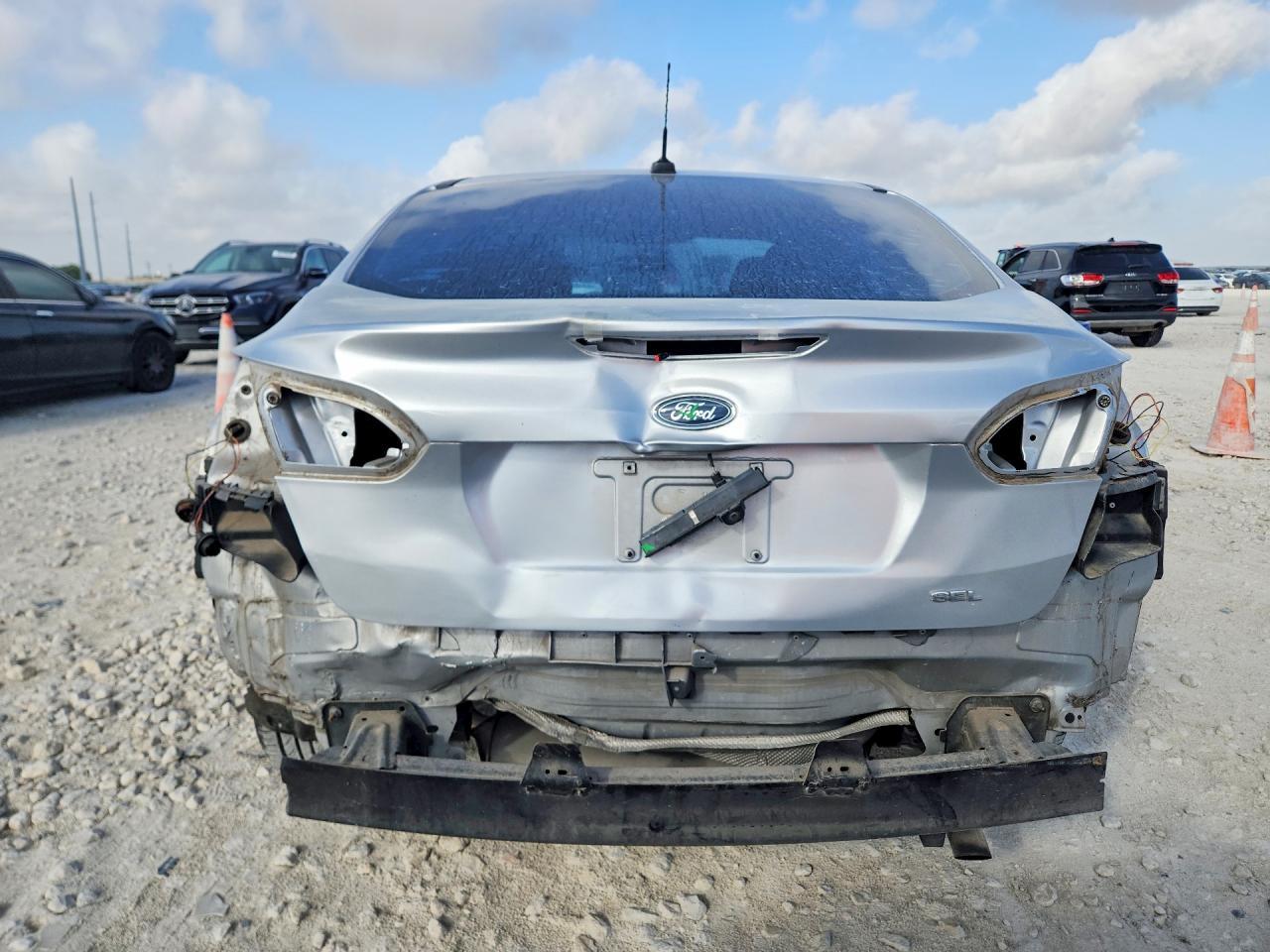 2017 Ford Focus Sel - zdjęcie 7