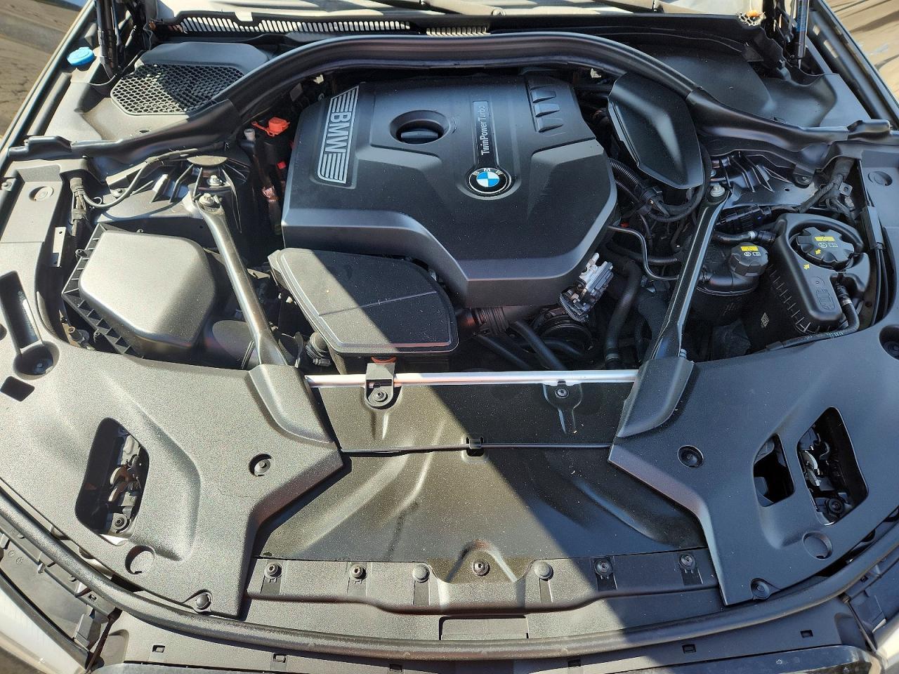 2017 BMW 530 I - zdjęcie 11