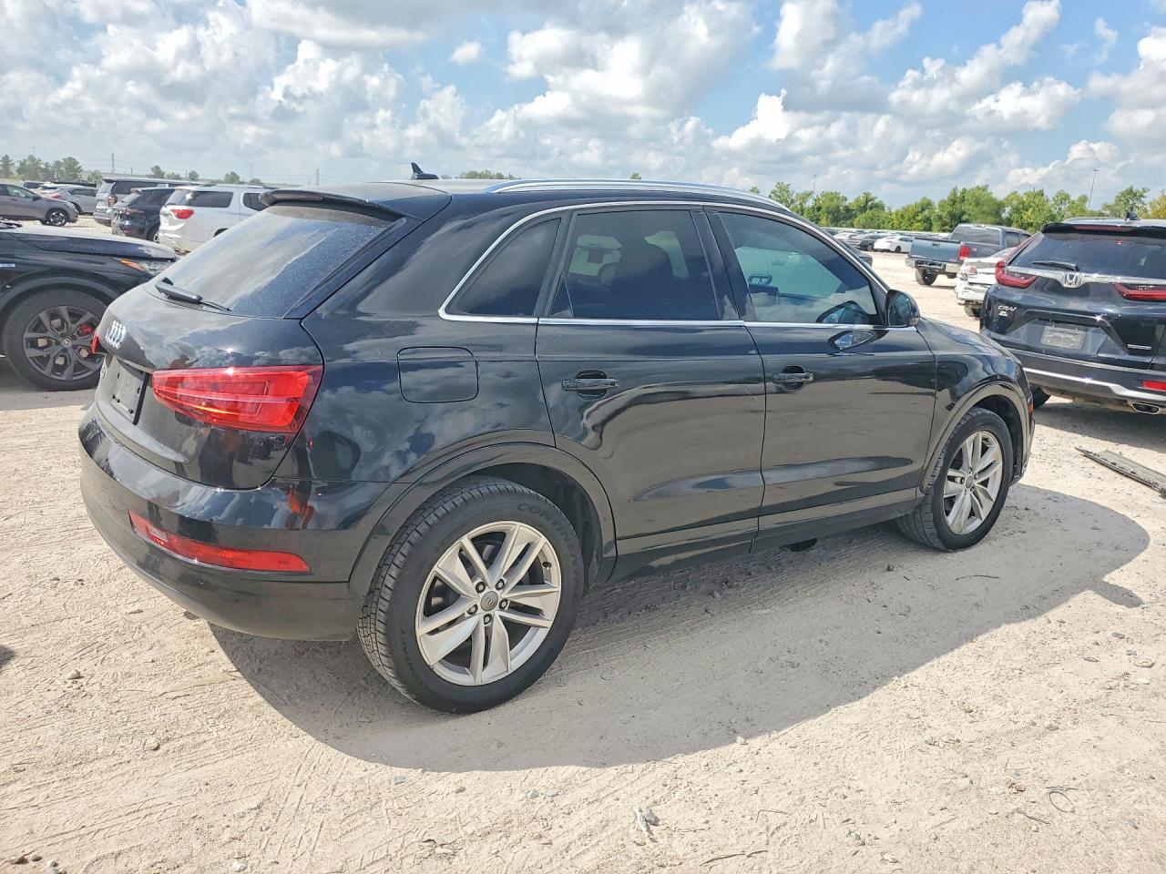 2016 Audi Q3 Premium Plus - zdjęcie 5