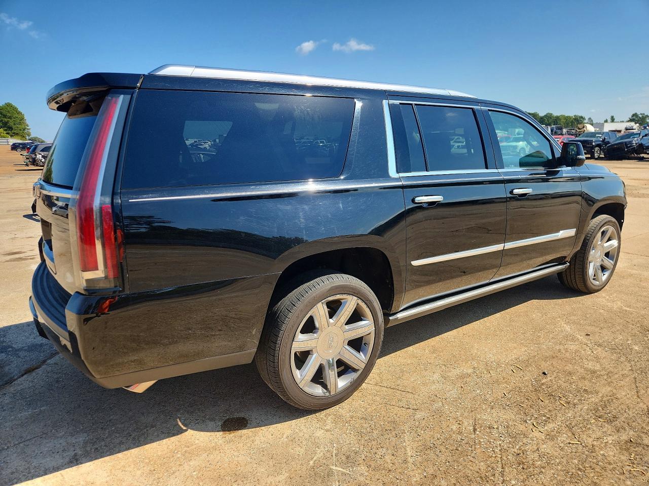 2016 Cadillac Escalade Esv Premium - zdjęcie 3