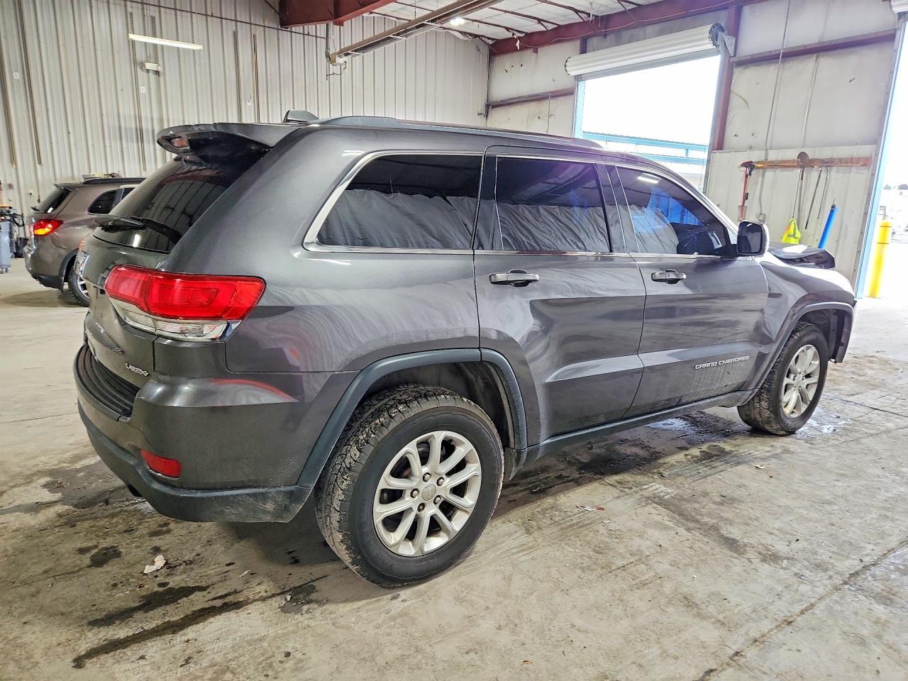 2015 Jeep Grand Cherokee Laredo - zdjęcie 3