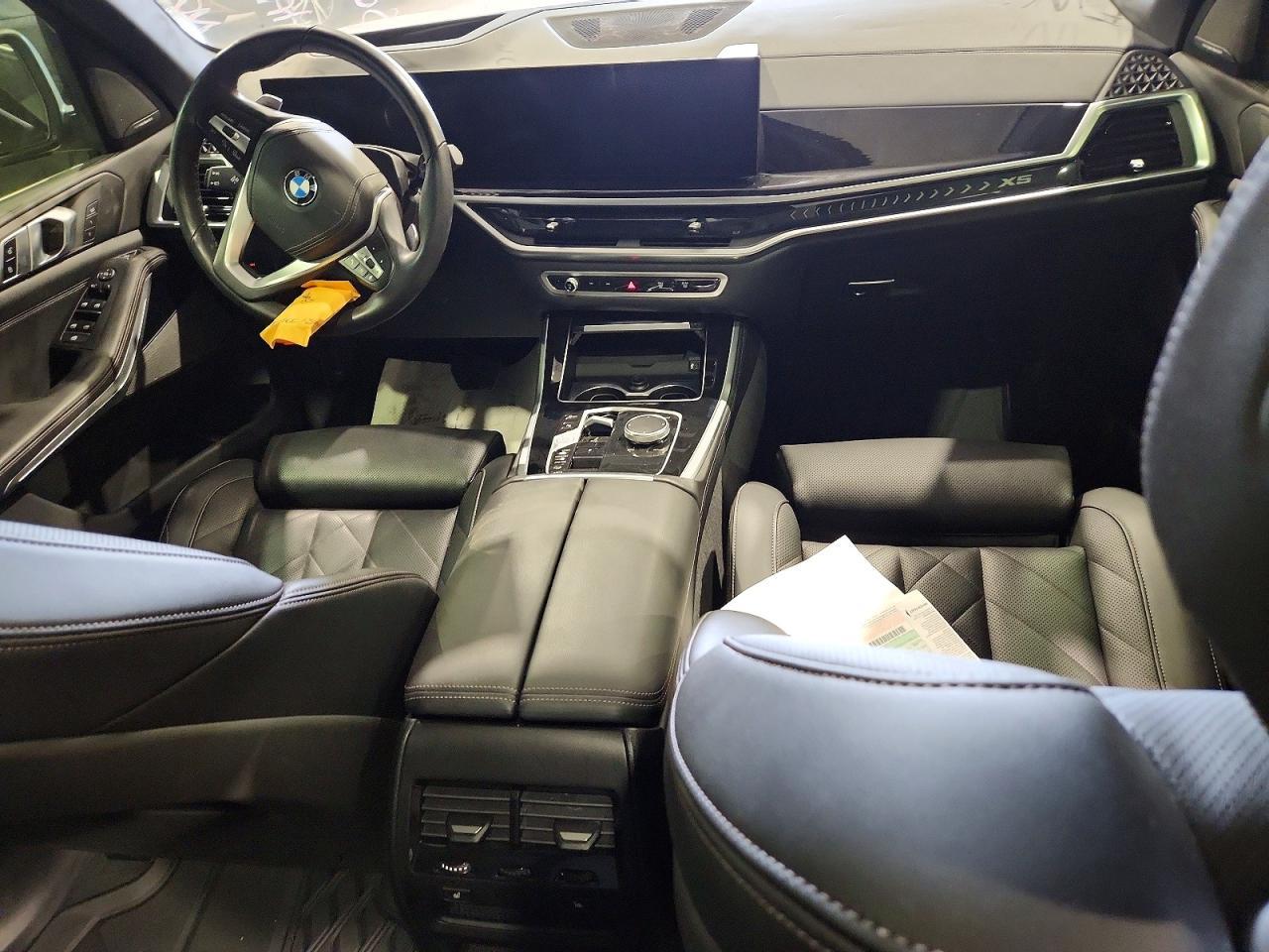 2024 BMW X5 xDrive40I - zdjęcie 8