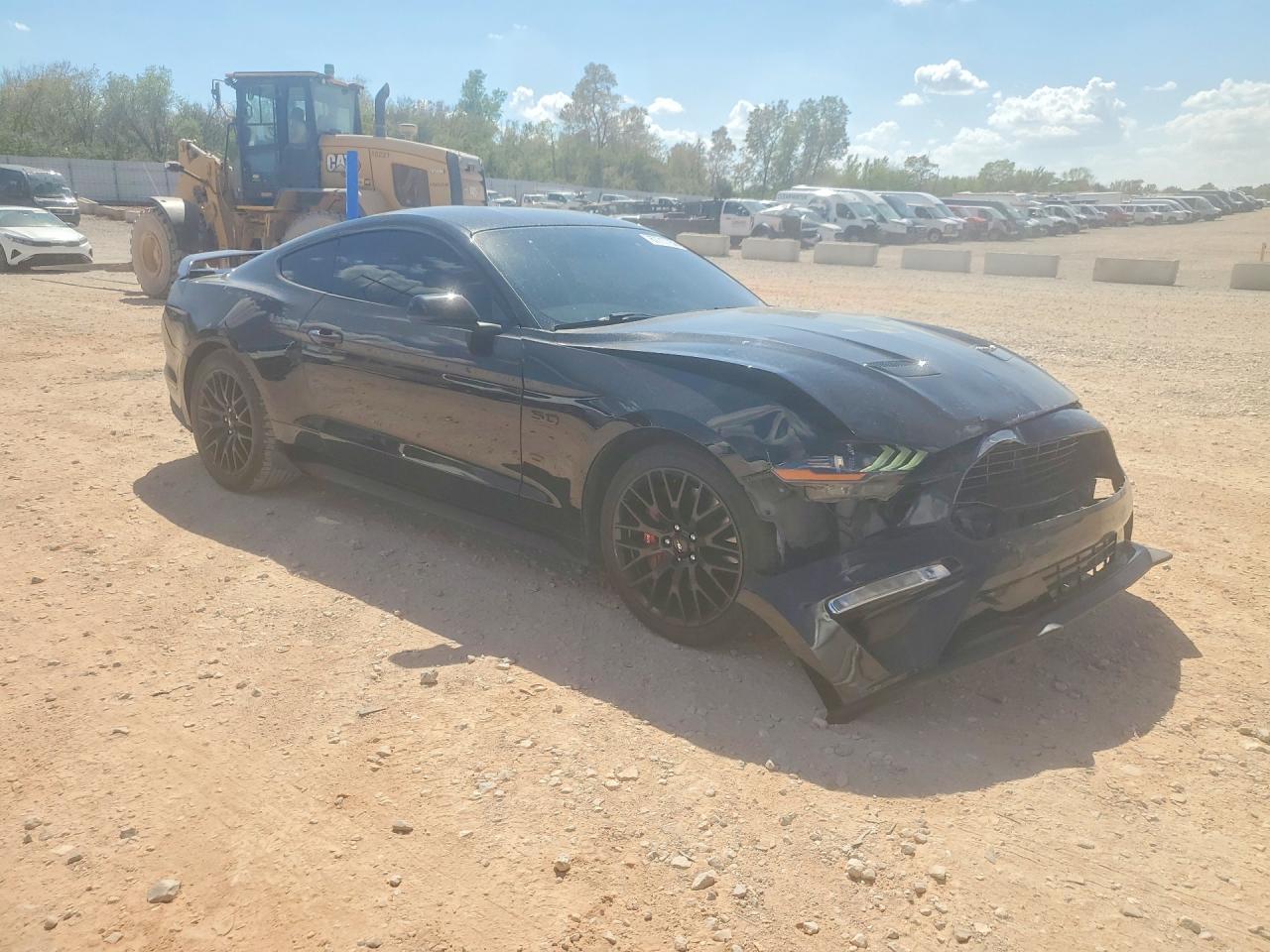 2019 Ford Mustang Gt - zdjęcie 4
