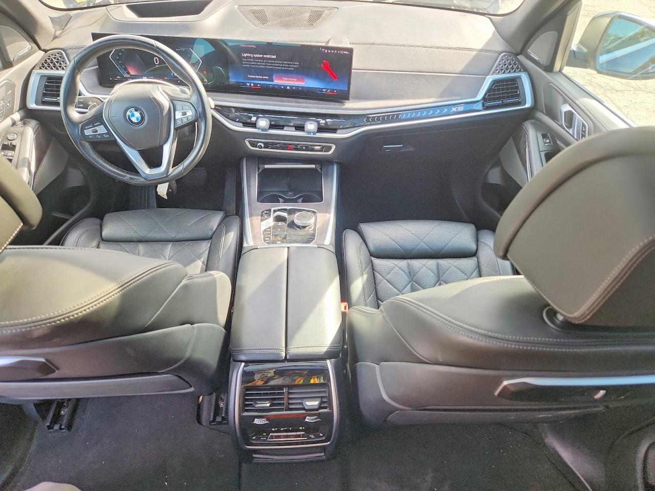 2024 BMW X5 xDrive40I - zdjęcie 8