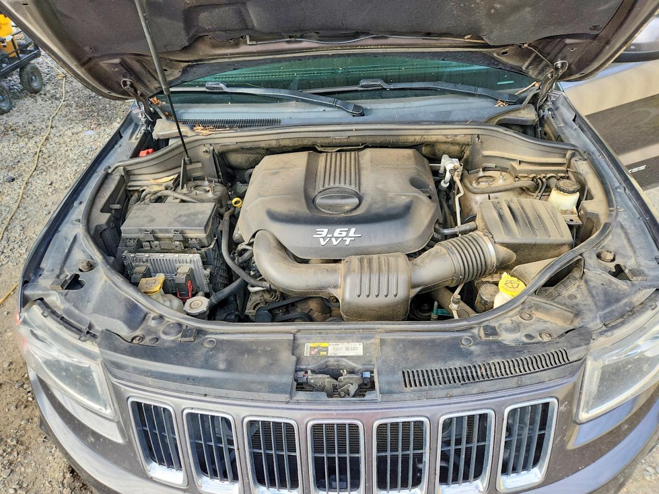 2014 Jeep Grand Cherokee Laredo - zdjęcie 11