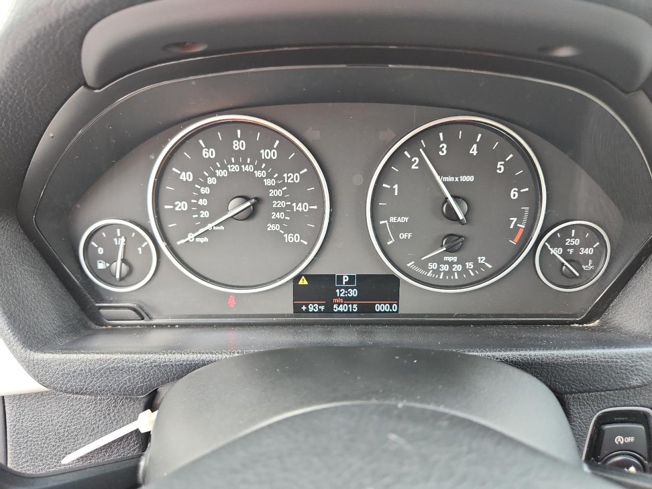 2013 BMW 328 I - zdjęcie 9