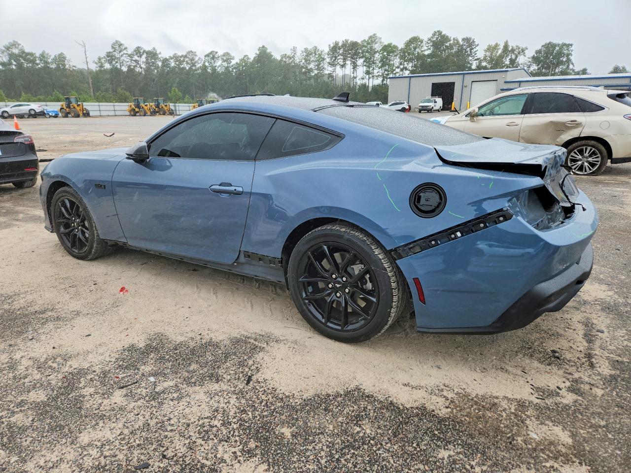 2024 Ford Mustang Gt - zdjęcie 2