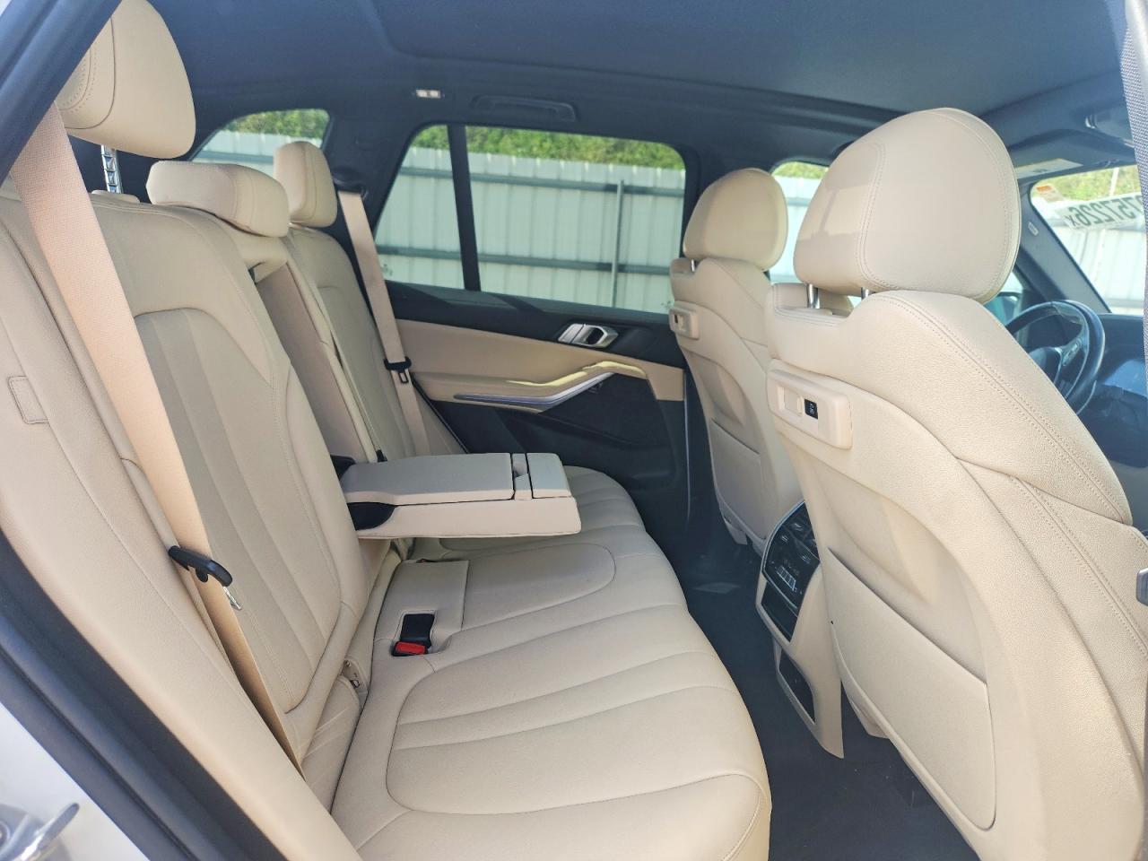 2019 BMW X5 xDrive40I - zdjęcie 11