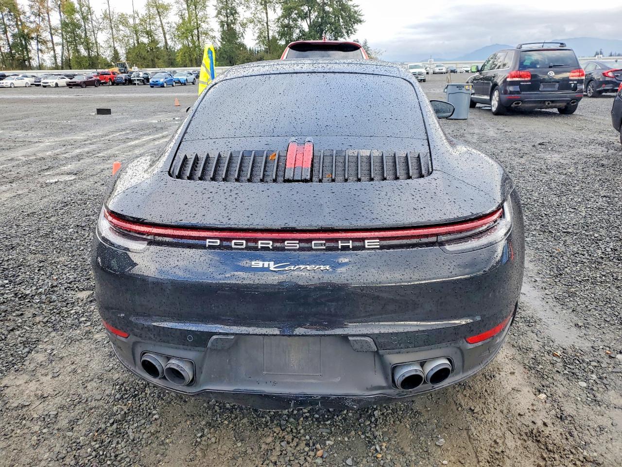 2021 Porsche 911 Carrera - zdjęcie 6