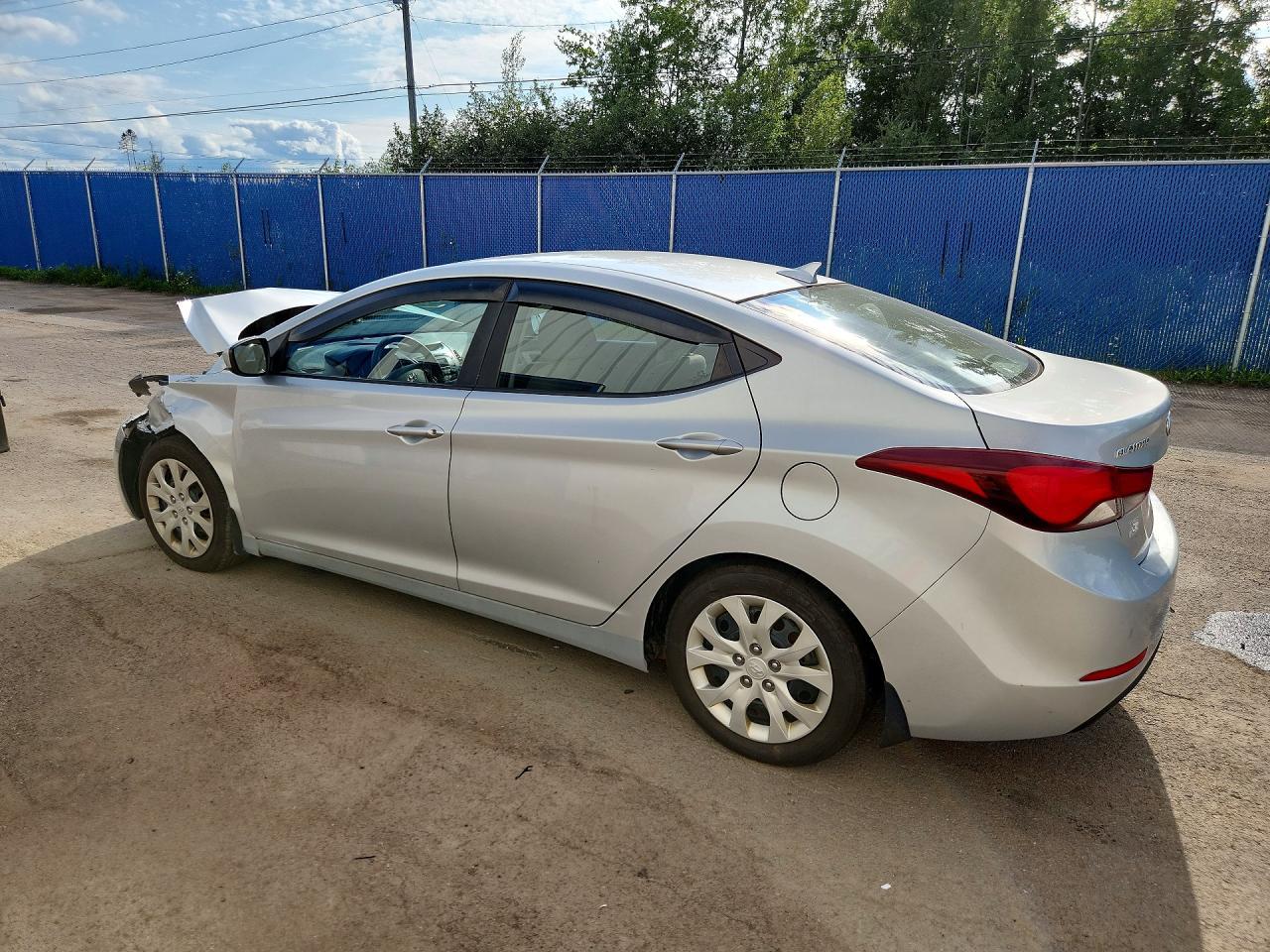 2014 Hyundai Elantra Se - zdjęcie 2