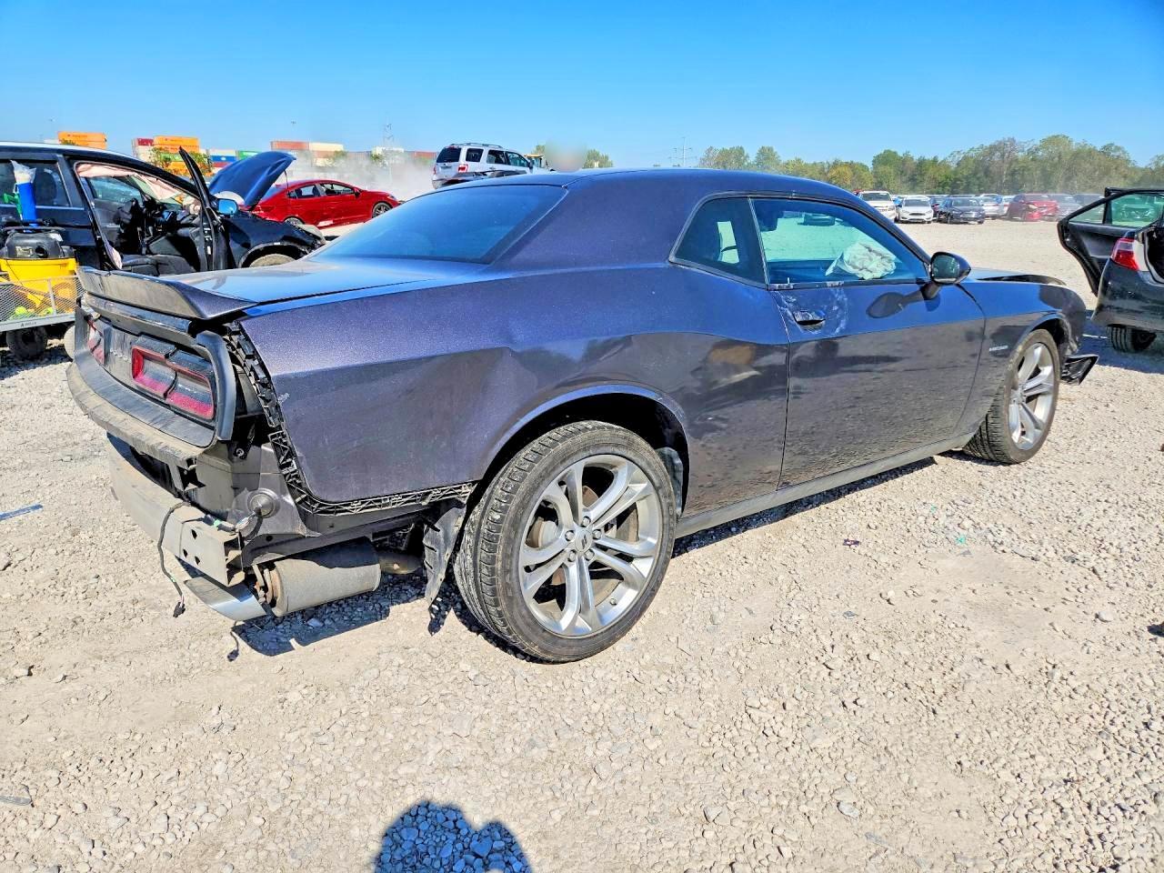 2022 Dodge Challenger R/T - zdjęcie 3