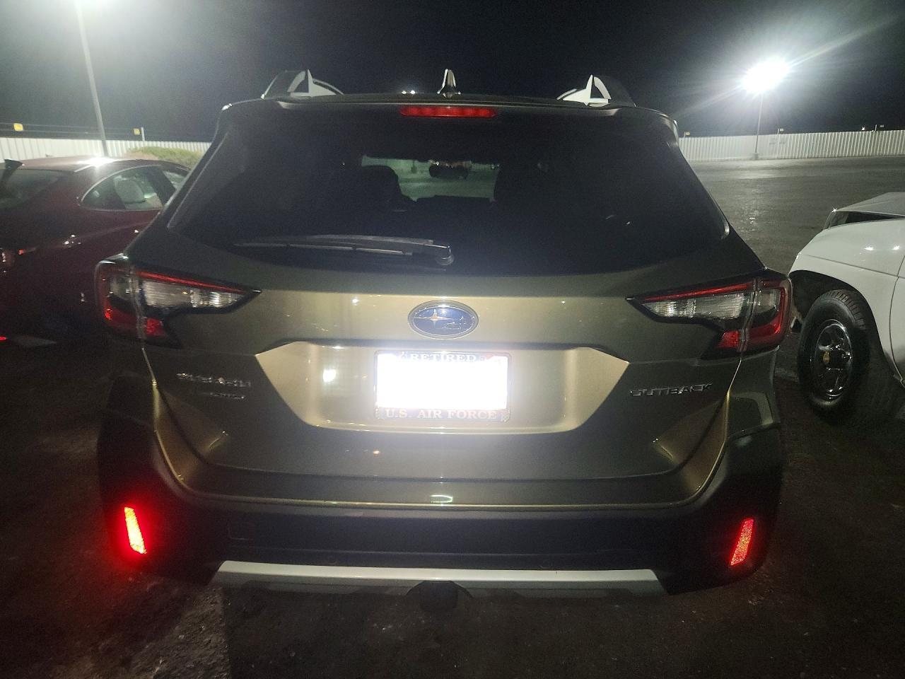 2020 Subaru Outback Limited - zdjęcie 6