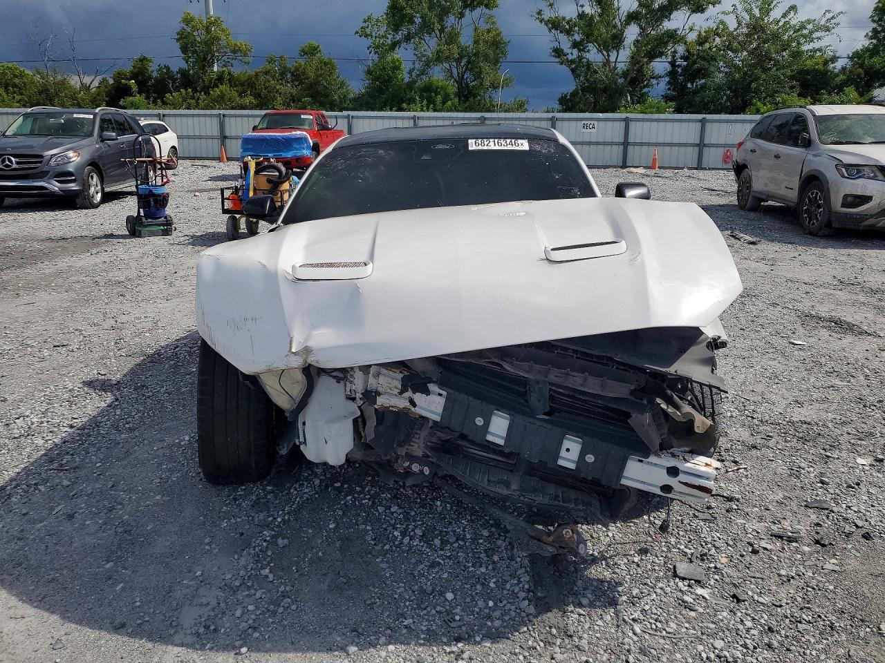 2021 Ford Mustang - zdjęcie 5
