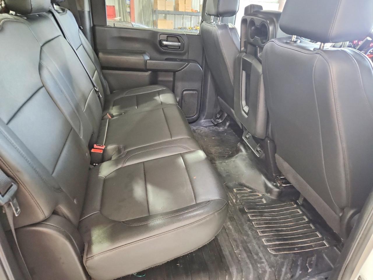 2022 Chevrolet Silverado C2500 Heavy Duty - zdjęcie 10