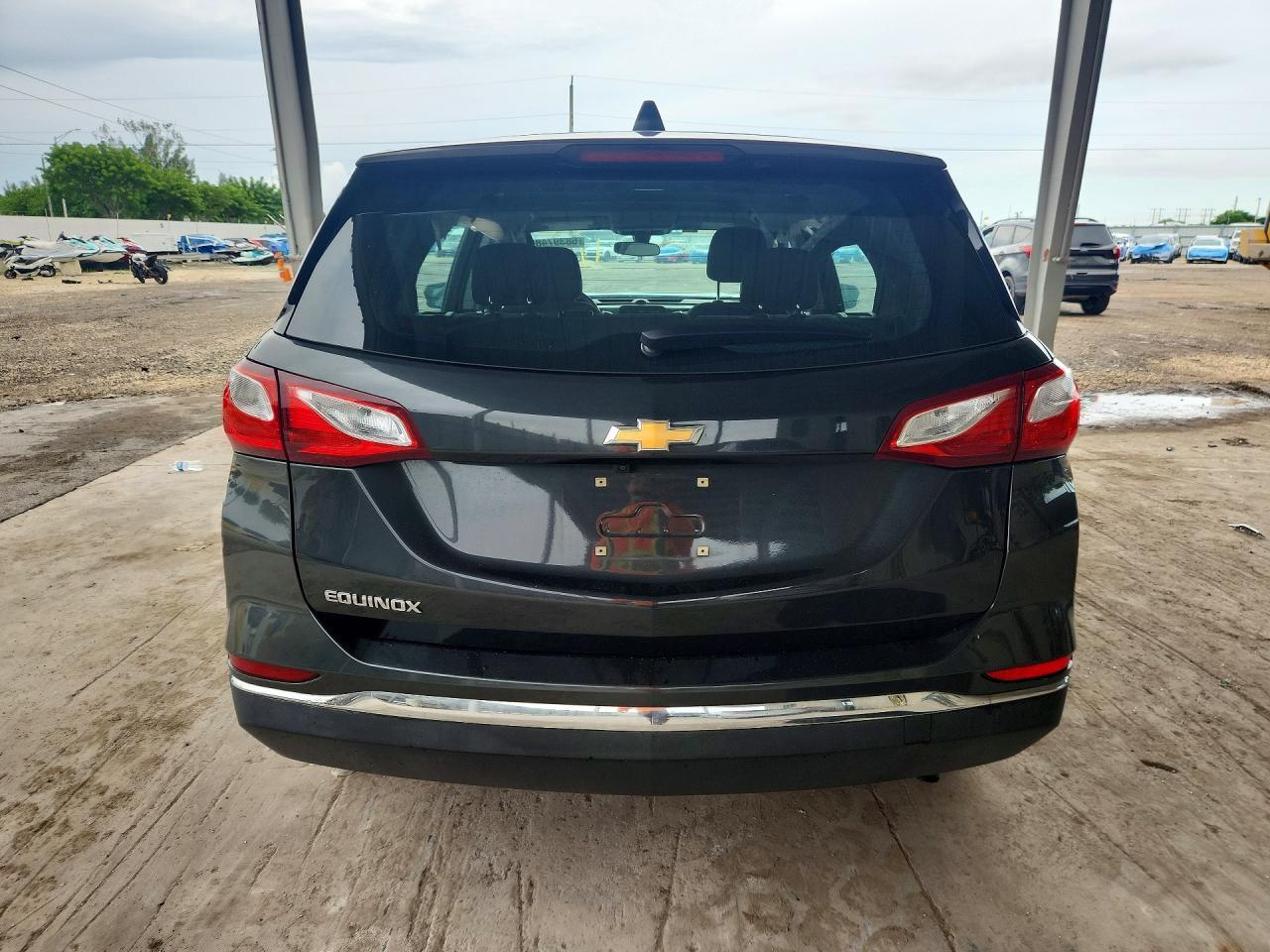 2018 Chevrolet Equinox Ls - zdjęcie 6
