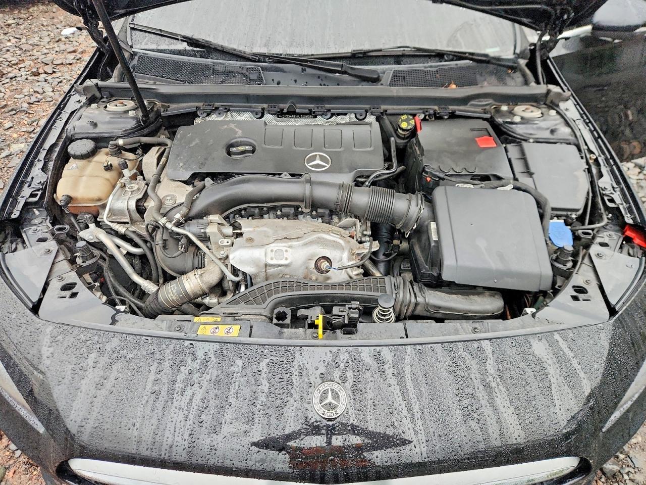 2021 Mercedes-Benz A 220 4Matic - zdjęcie 11