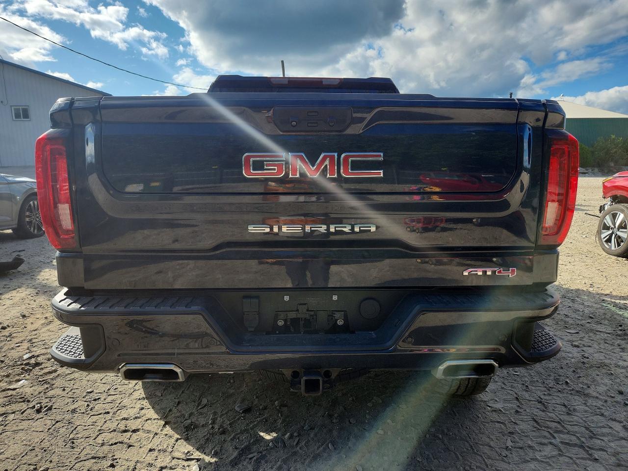 2022 GMC Sierra K1500 At4 - zdjęcie 6