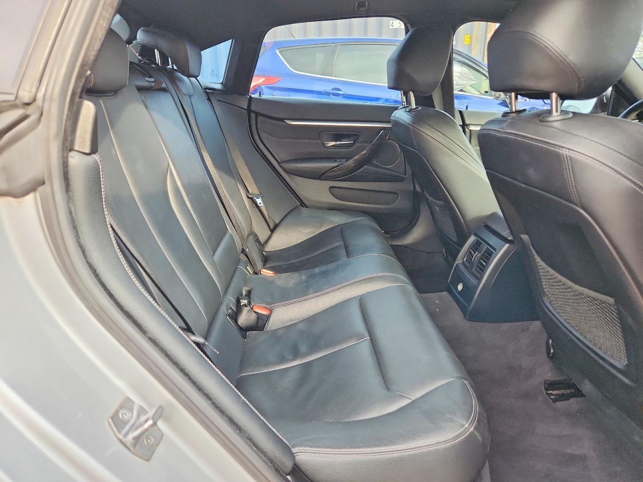 2019 BMW Seria 4 430i - zdjęcie 10