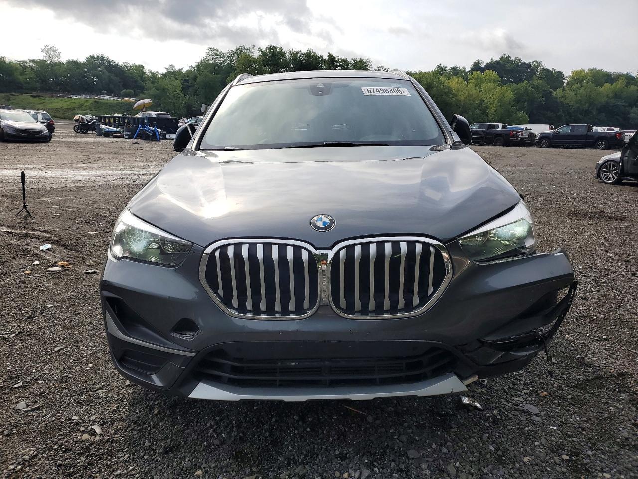 2022 BMW X1 xDrive28I - zdjęcie 5