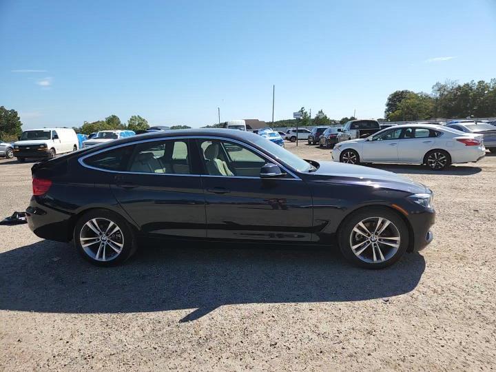 2017 BMW Seria 3 330i - zdjęcie 13