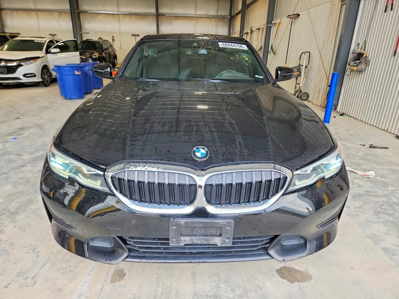 2019 BMW Seria 3 330i - zdjęcie 5