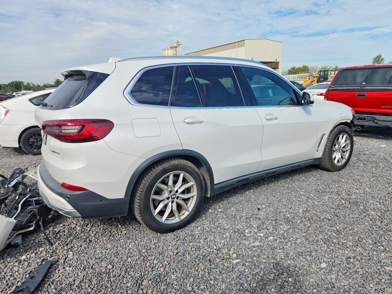 2021 BMW X5 - zdjęcie 3