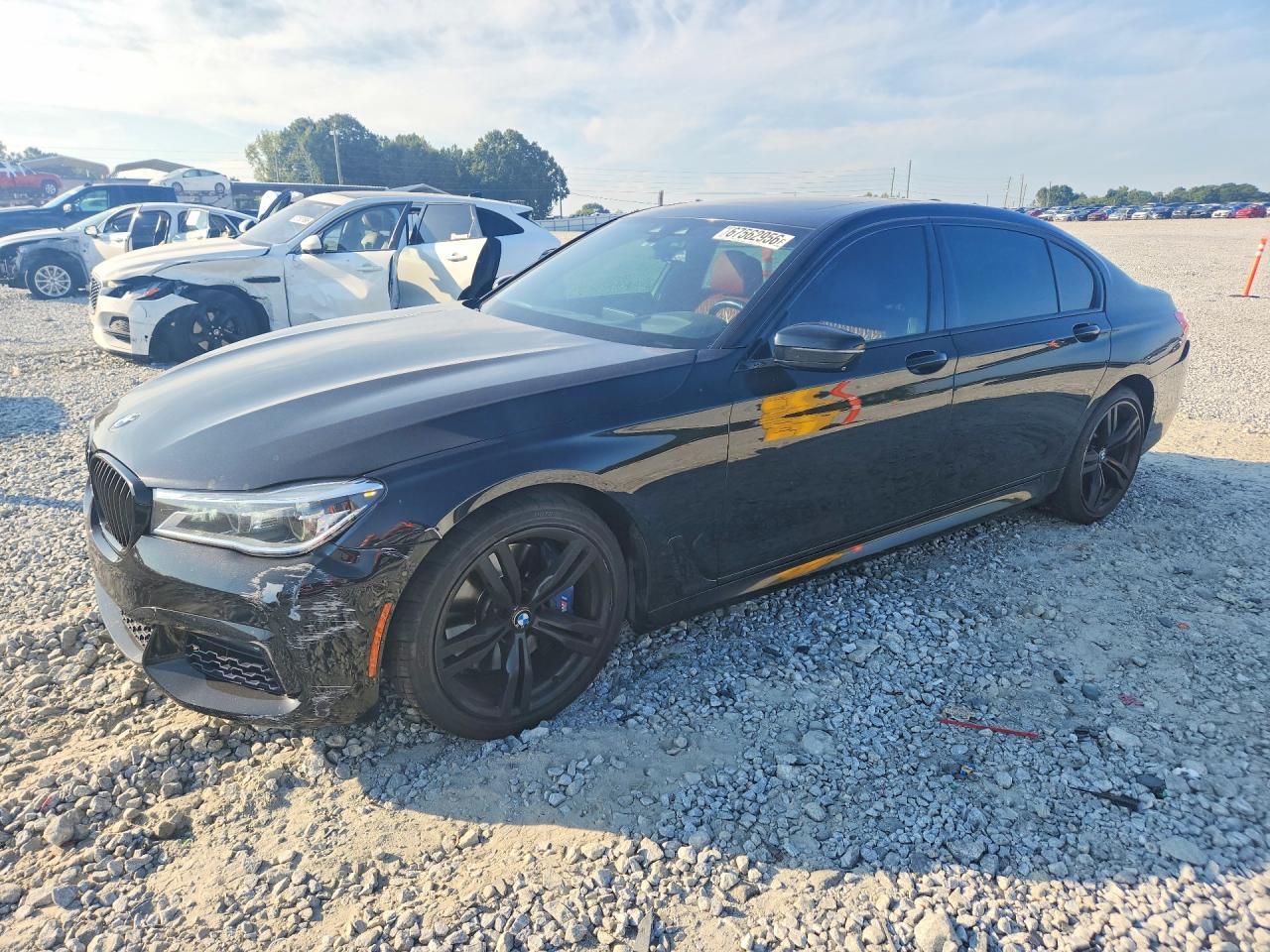 2018 BMW 750 I - zdjęcie główne