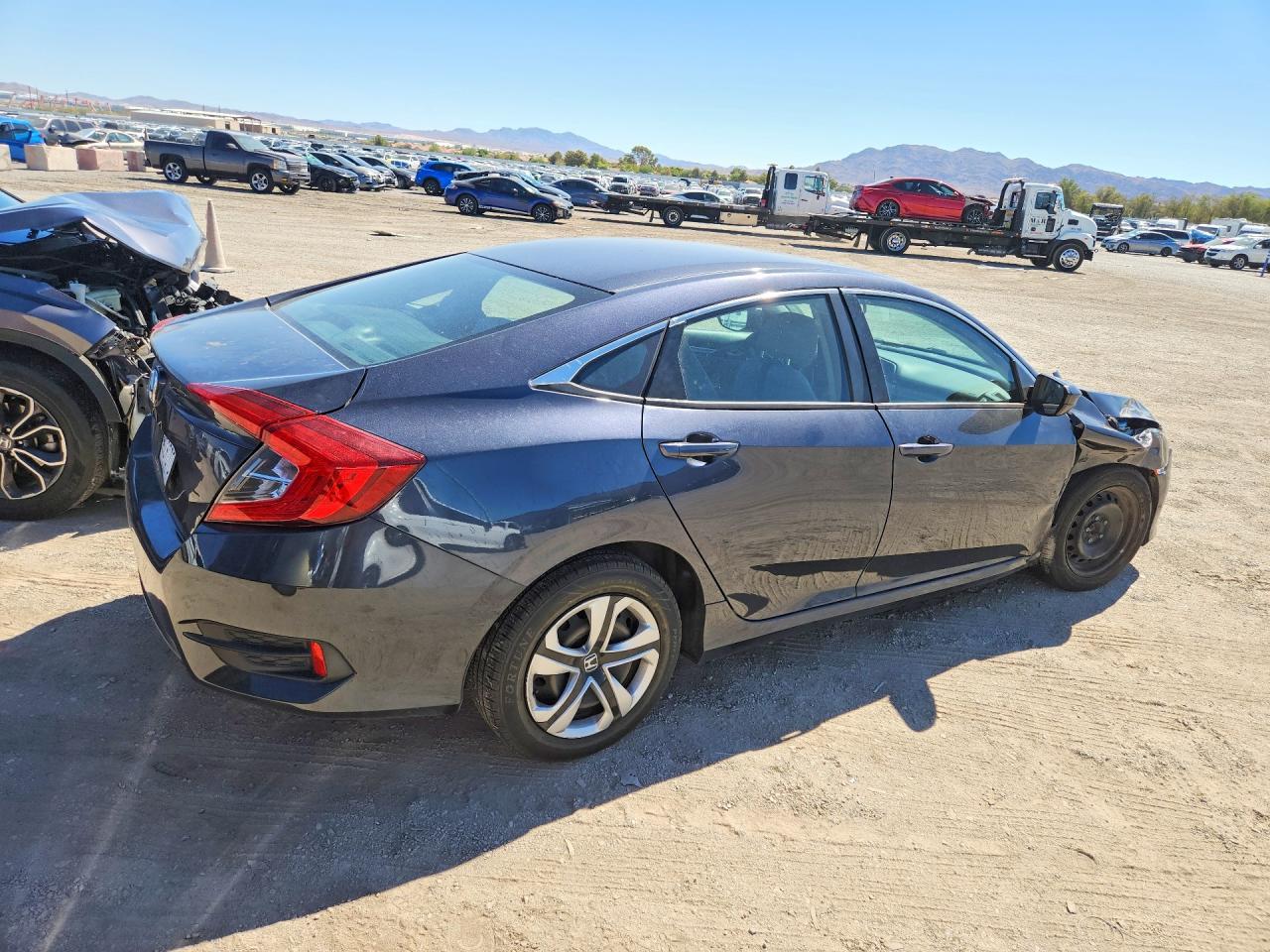 2017 Honda Civic Lx - zdjęcie 3