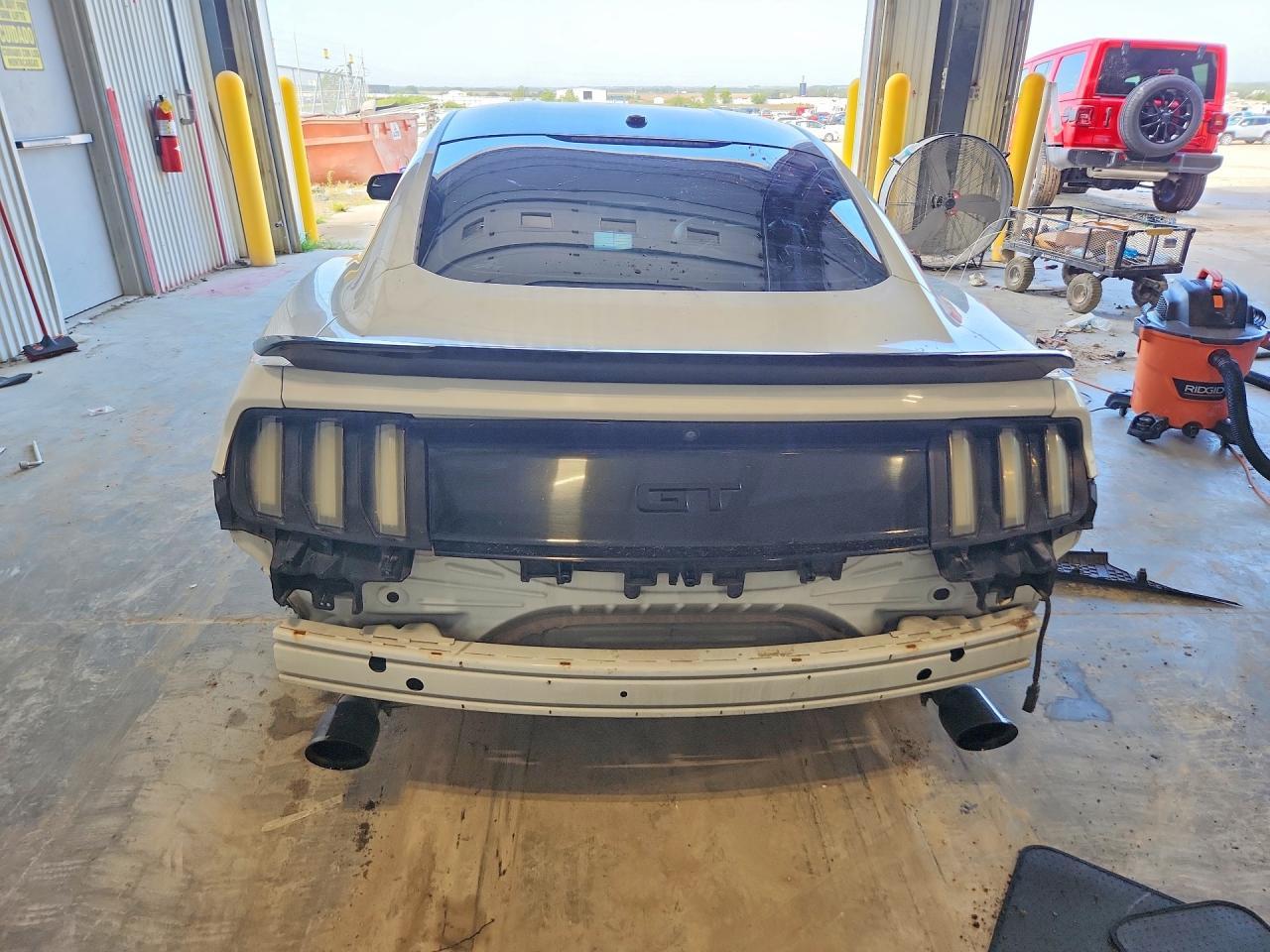 2017 Ford Mustang Gt - zdjęcie 6