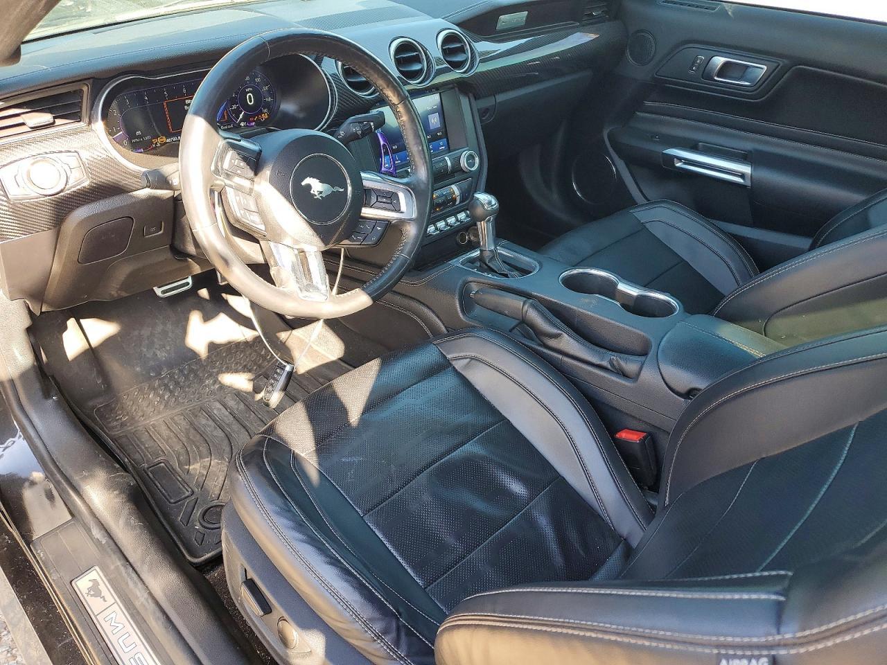 2022 Ford Mustang Gt - zdjęcie 8