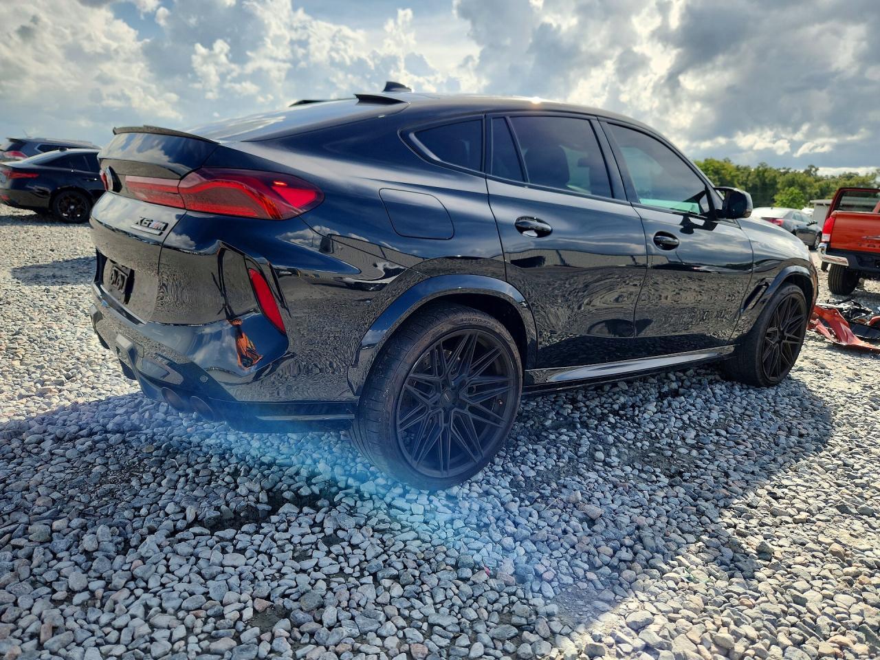 2022 BMW X6 M - zdjęcie 3