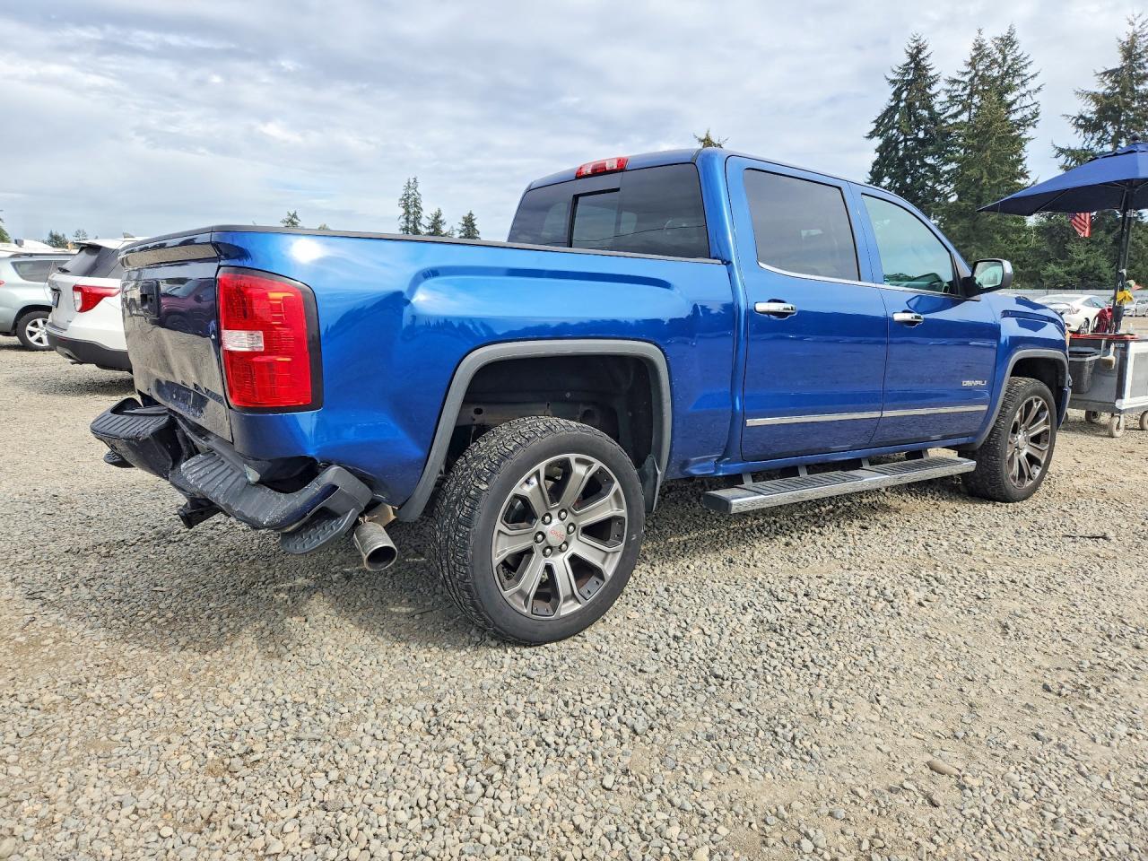 2015 GMC Sierra K1500 Denali - zdjęcie 3