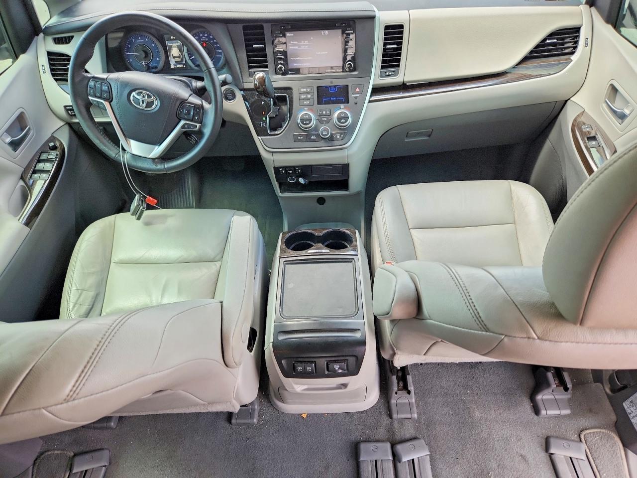2020 Toyota Sienna Xle 8-Passenger - zdjęcie 8