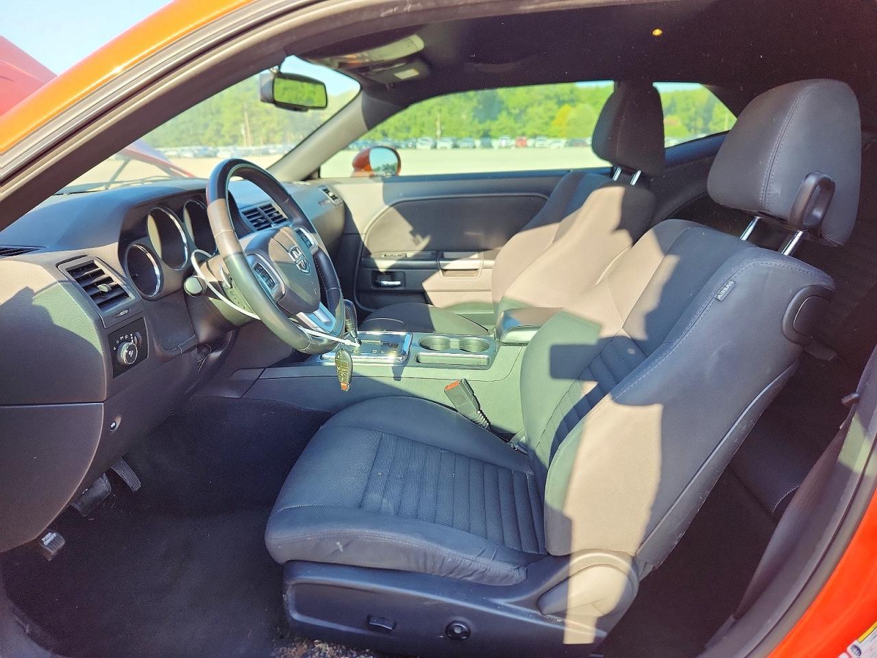 2013 Dodge Challenger R/T - zdjęcie 7