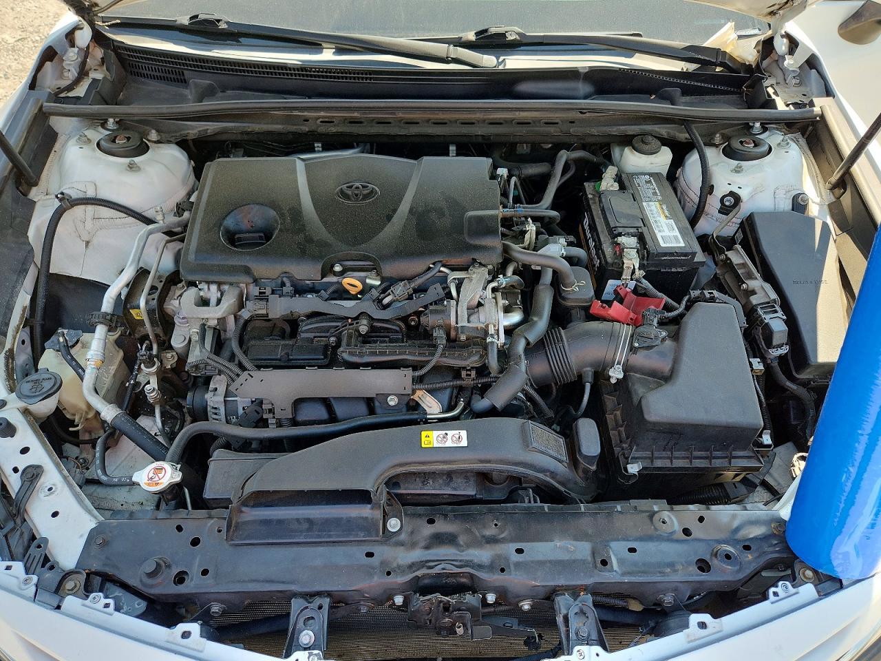 2020 Toyota Camry Se - zdjęcie 11
