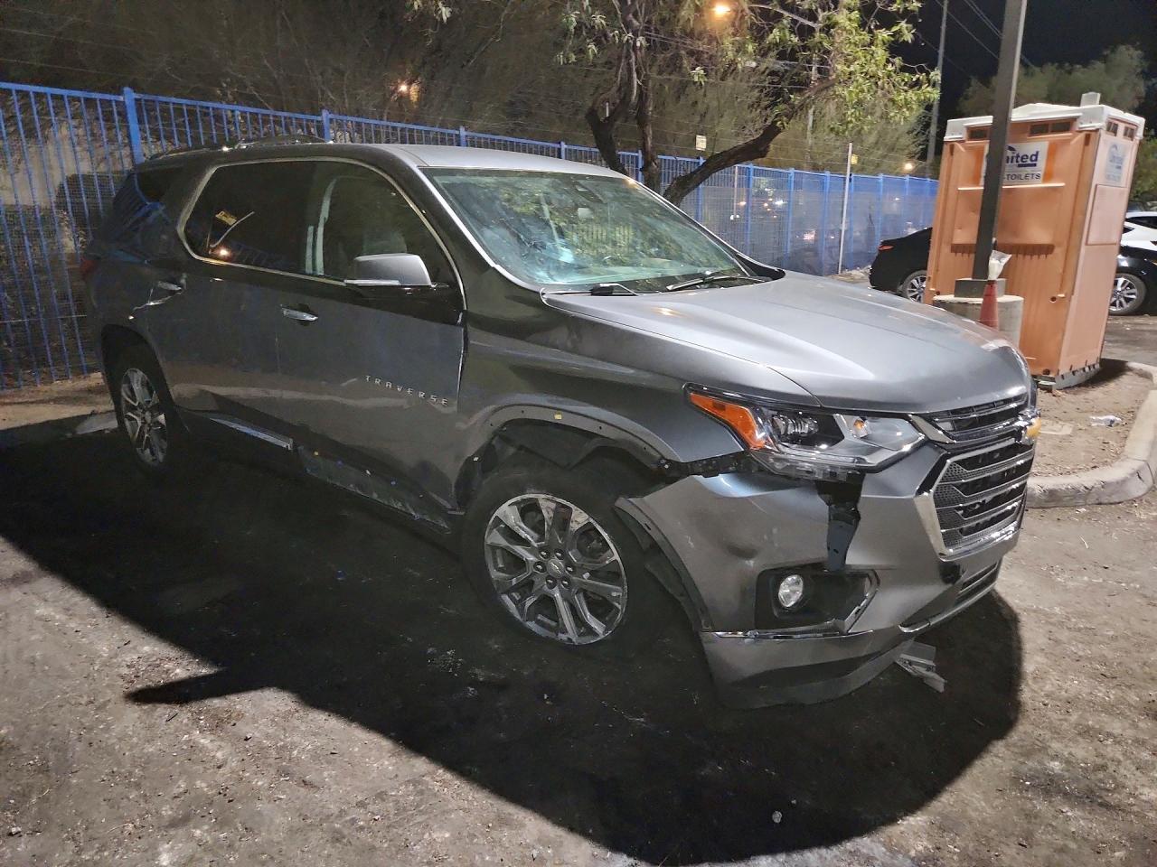 2019 Chevrolet Traverse Premier - zdjęcie 4