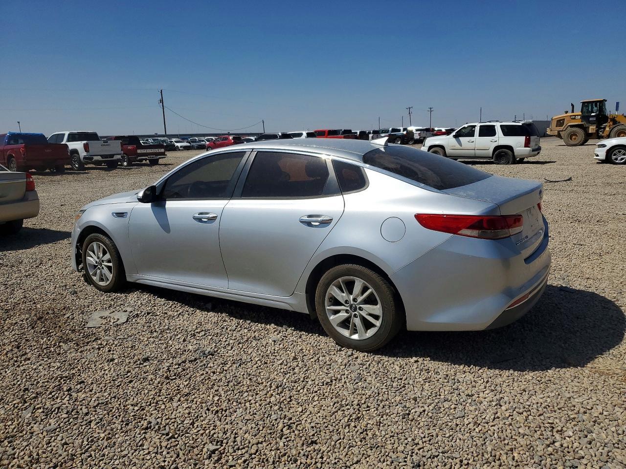 2017 Kia Optima Lx - zdjęcie 2
