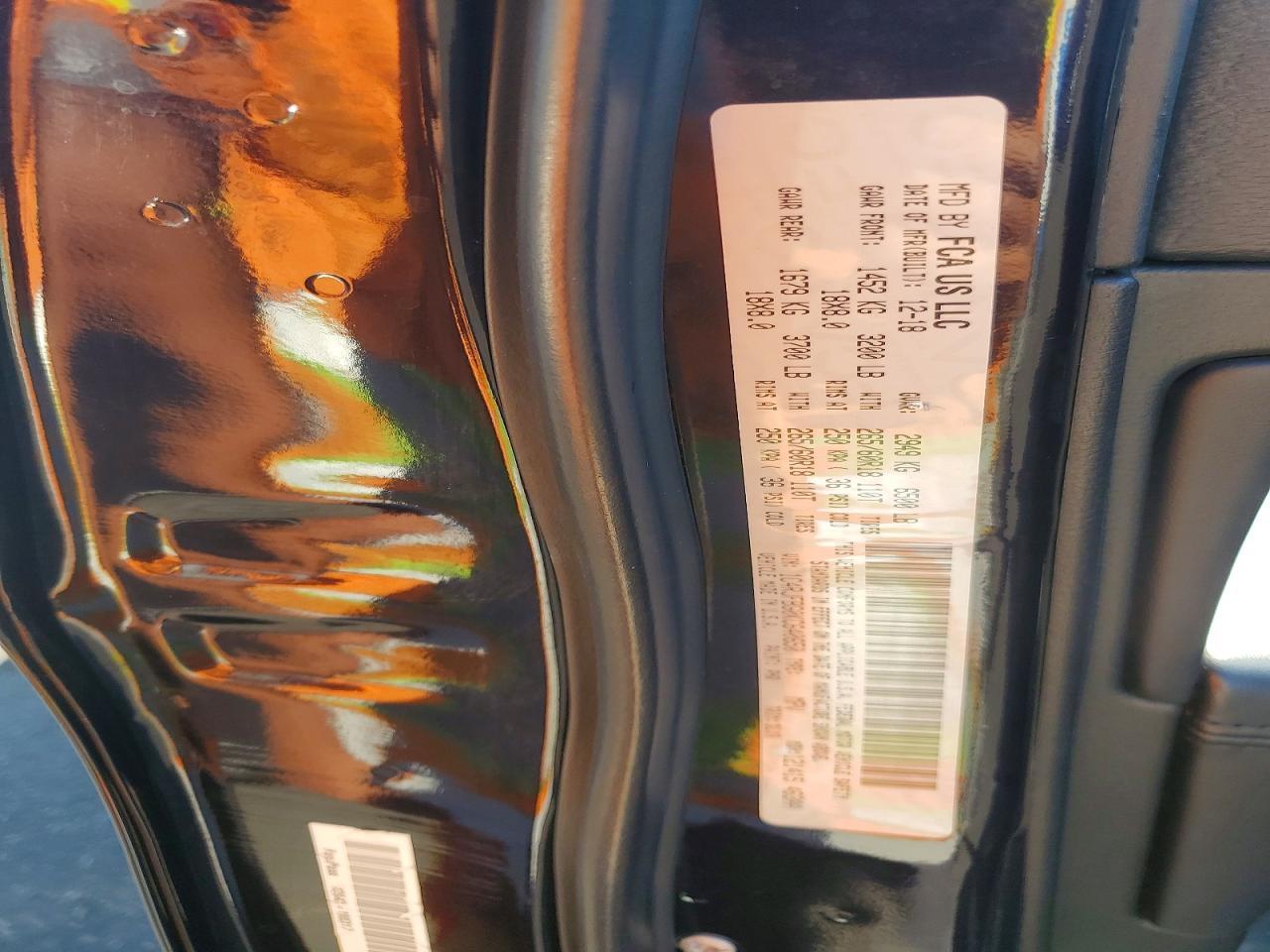 2019 Jeep Grand Cherokee Limited - zdjęcie 13