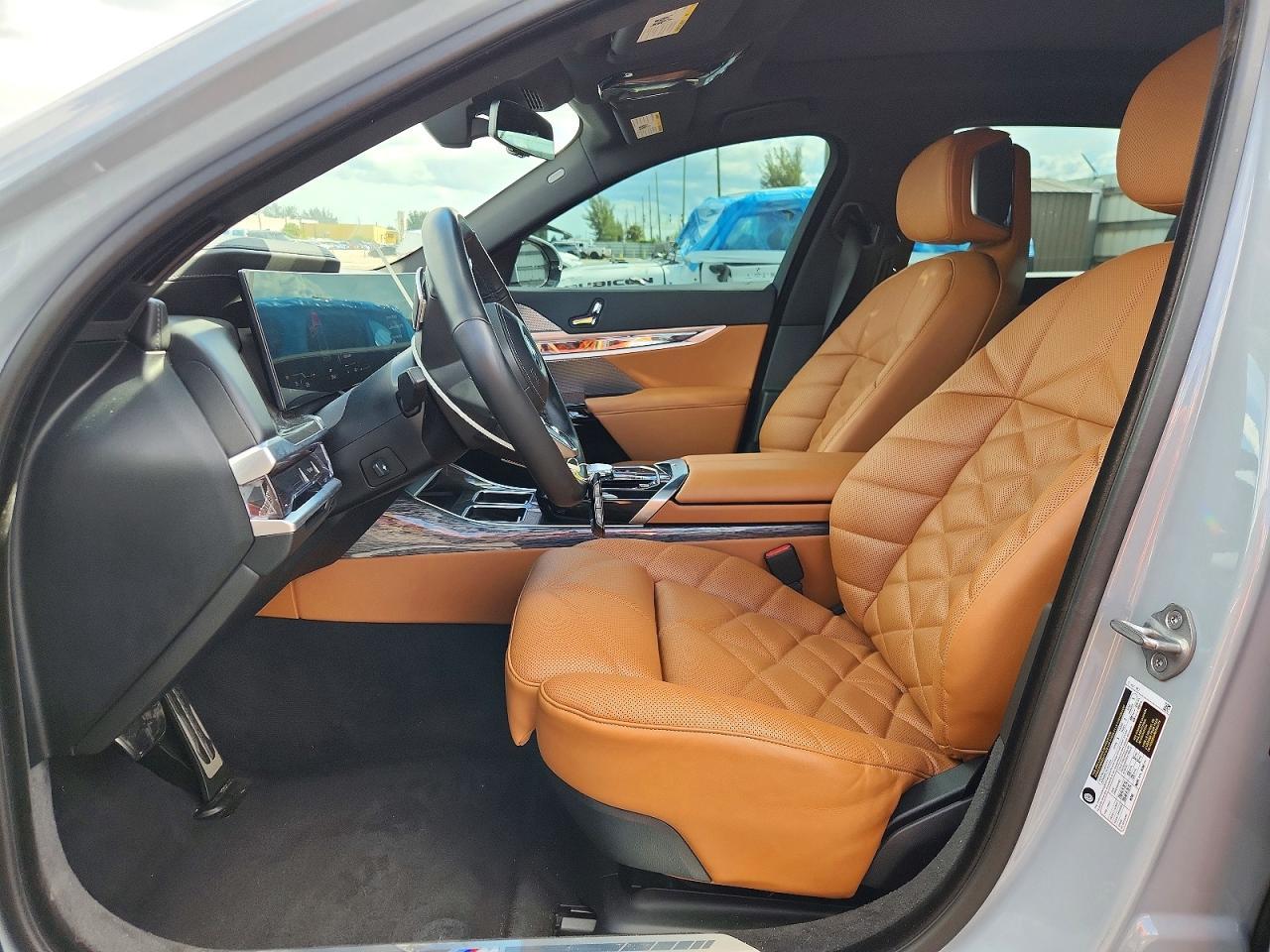 2024 BMW 740 I - zdjęcie 7