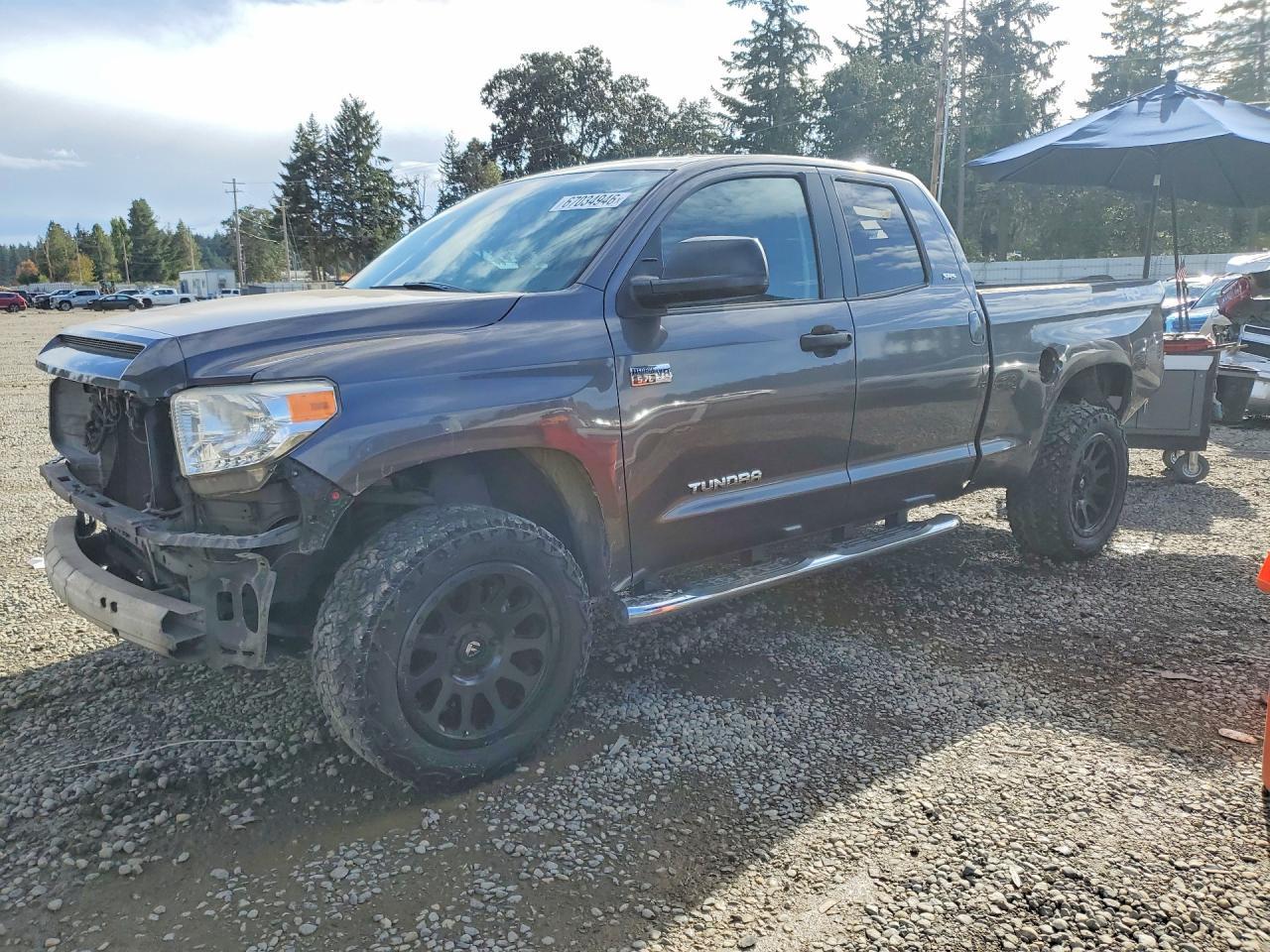 2016 Toyota Tundra Sr - zdjęcie główne