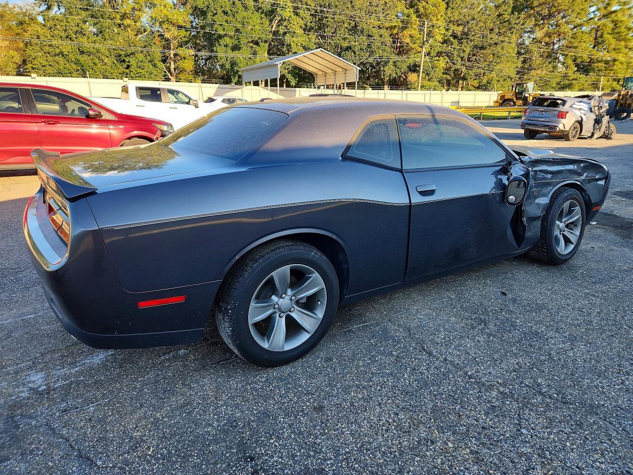 2019 Dodge Challenger Sxt - zdjęcie 3