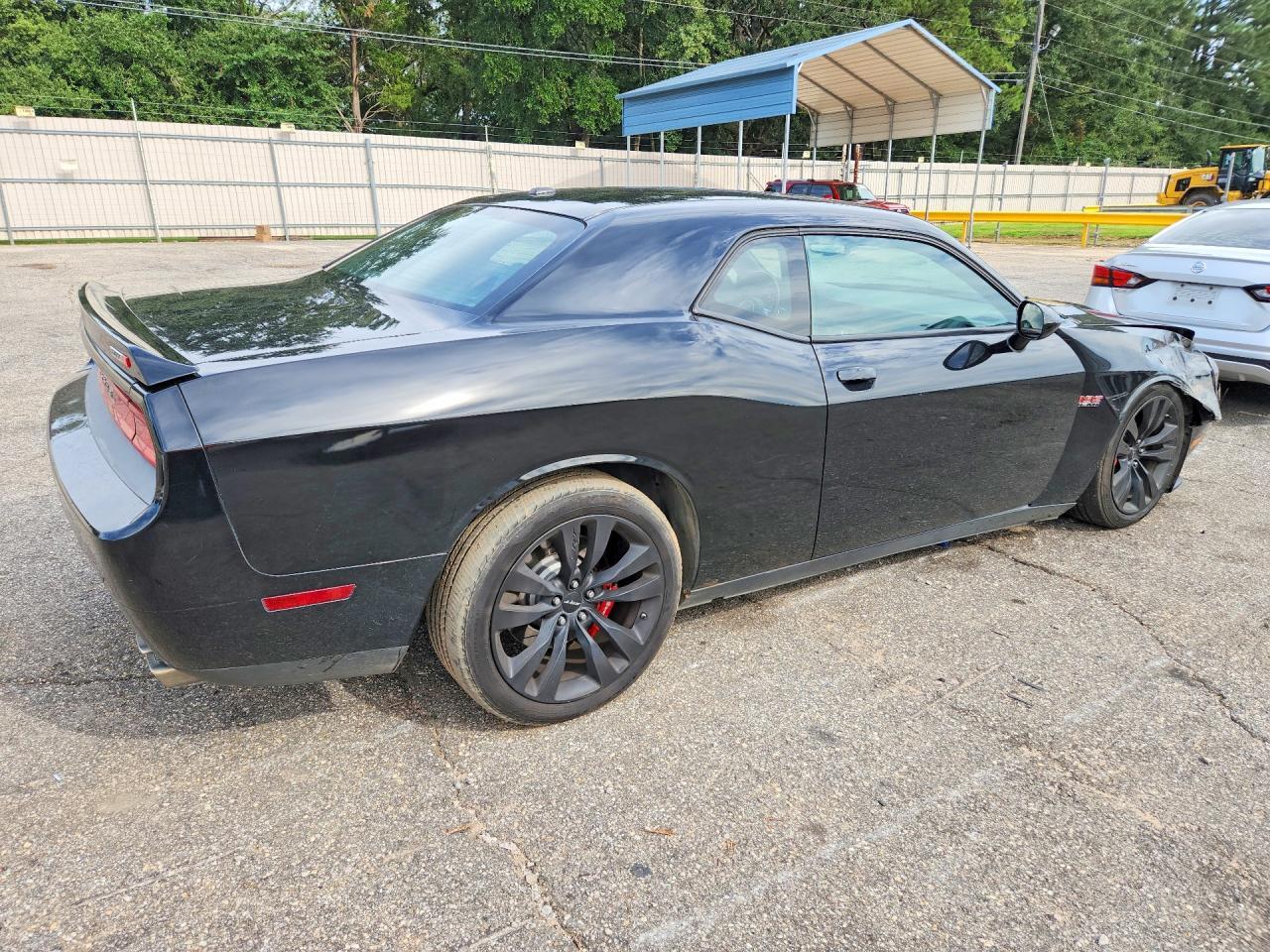 2014 Dodge Challenger Srt-8 - zdjęcie 3