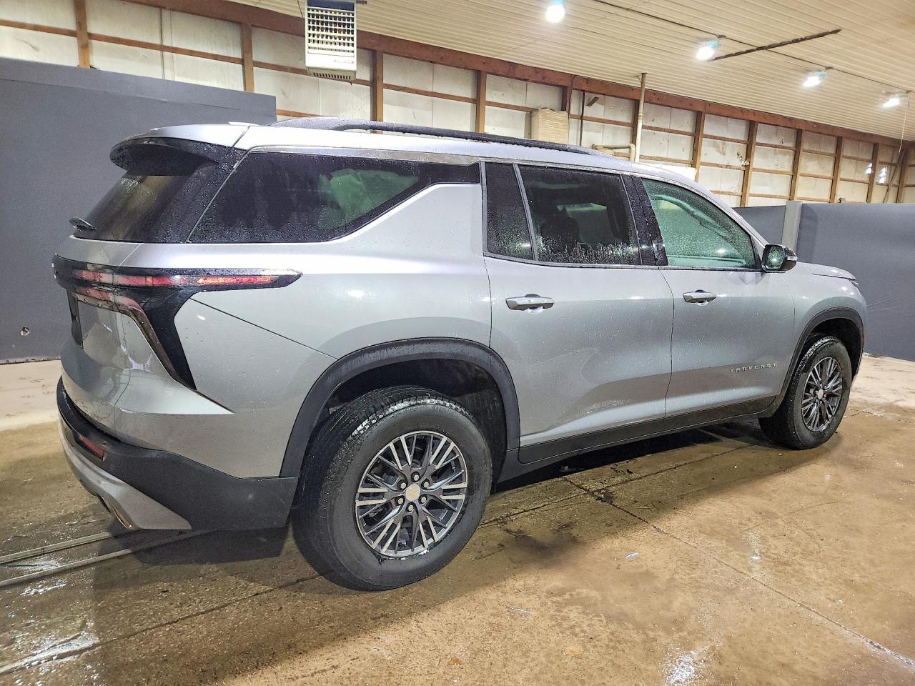2026 Chevrolet Traverse Lt - zdjęcie 3