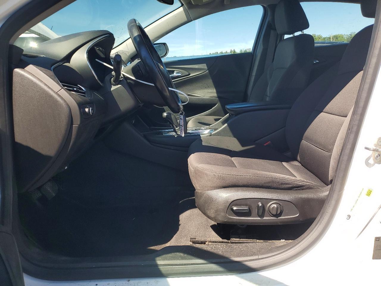 2017 Chevrolet Malibu Lt - zdjęcie 7